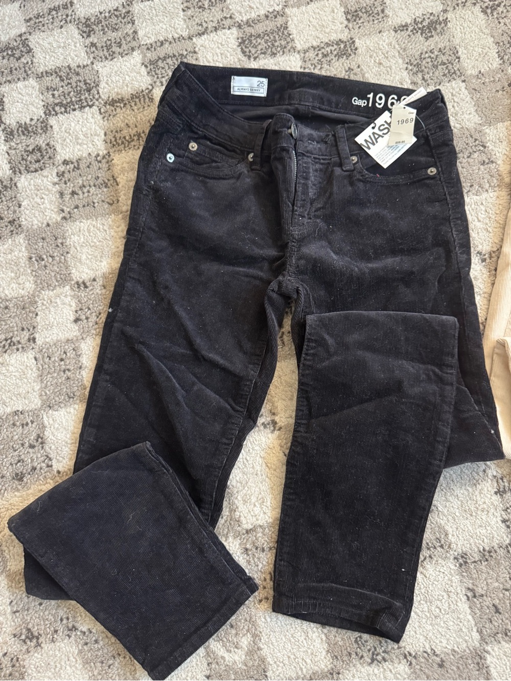 GAP Women’s Black Corduroy Pants
